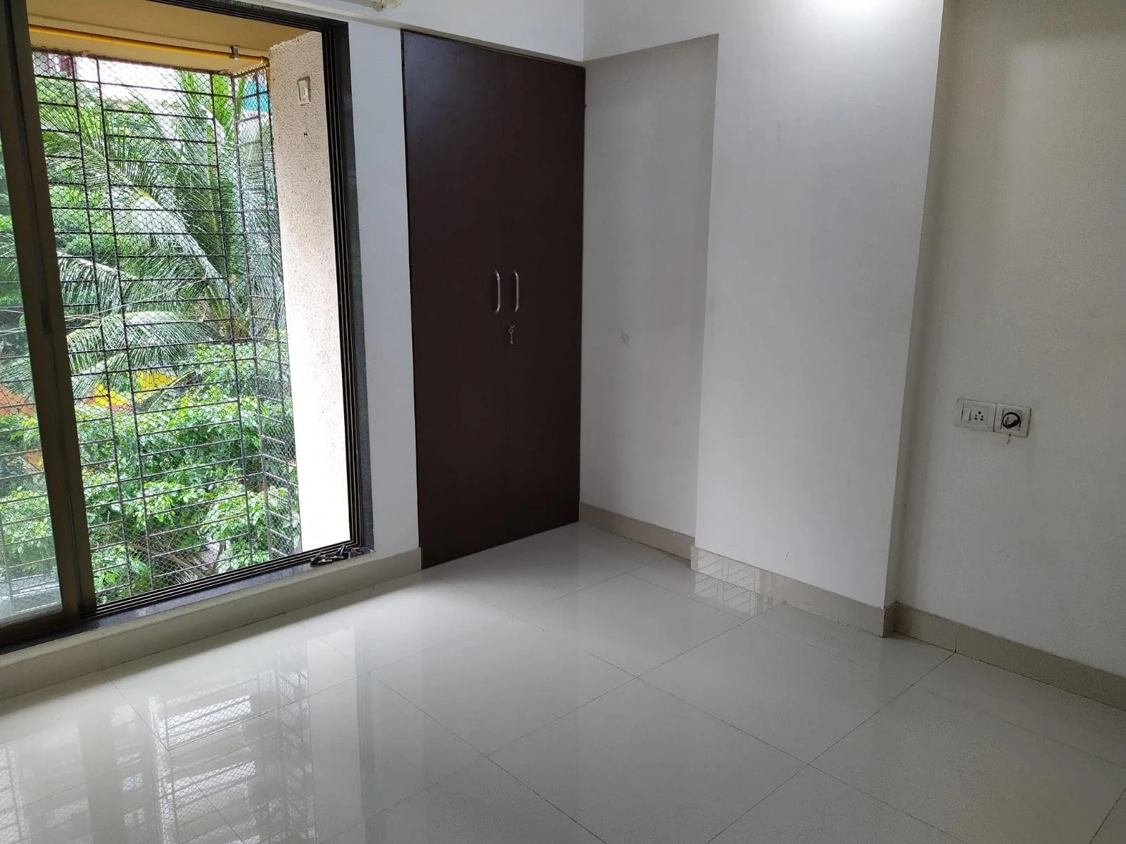 1 BHK Flat for Sale in Sethia green view , Goregaon West